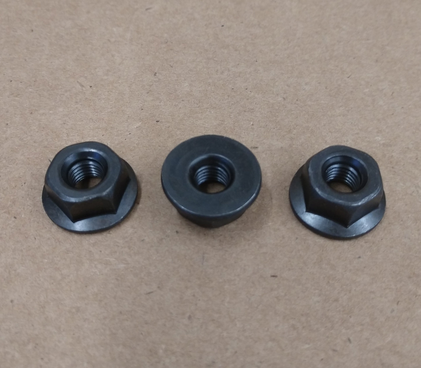 Hub 1/2" Flange Nut 1/4-28 Kit