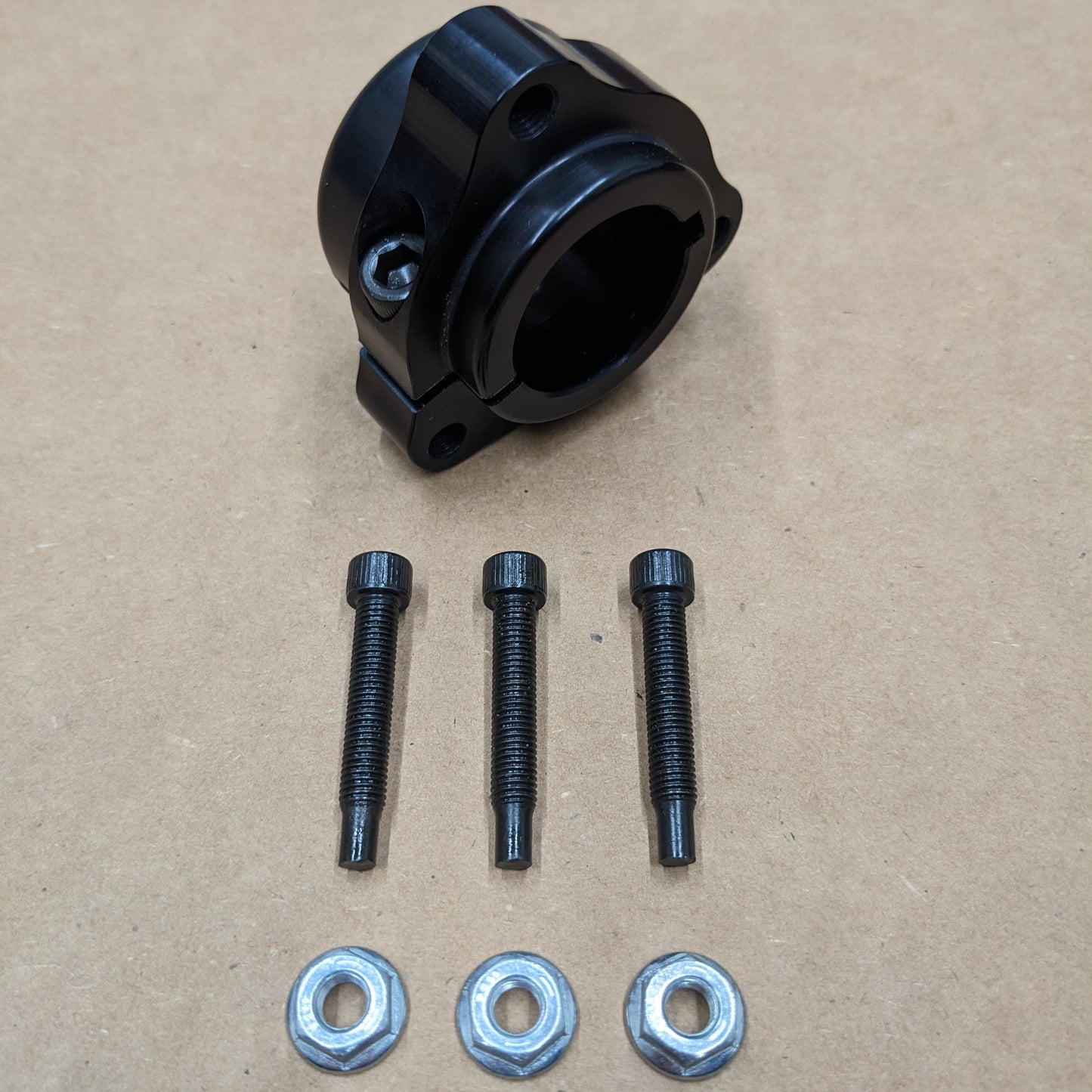 Hub Drive 1-1/4 Blk 1/4 Stud